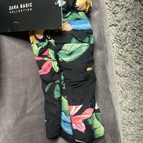 Zara Basic Collection - Picture 3 of 5